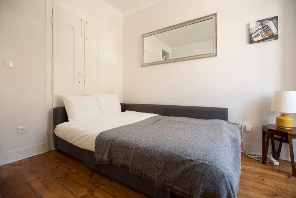 Ola Lisbon - Principe Real VII Apartment ภายนอก รูปภาพ