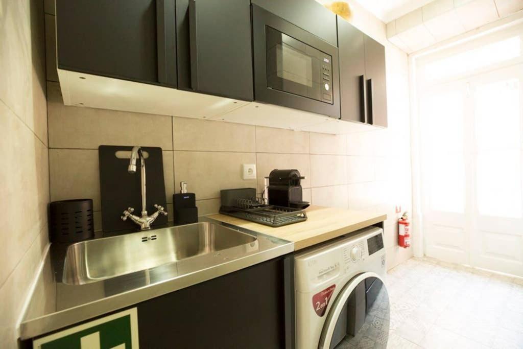 Ola Lisbon - Principe Real VII Apartment ภายนอก รูปภาพ